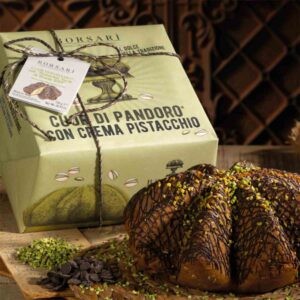 Cuor di Pandoro con crema di Pistacchio e Cioccolato Borsari